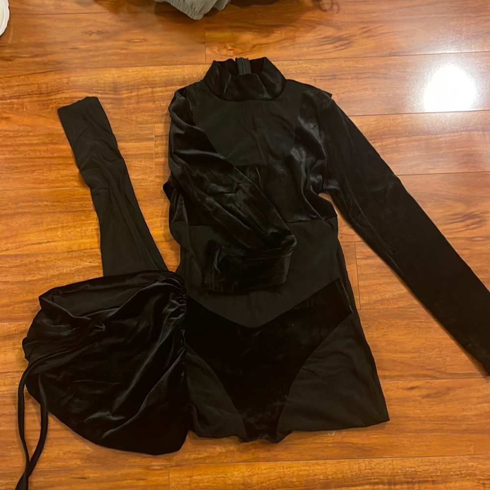 Black velvet Jumpsuit